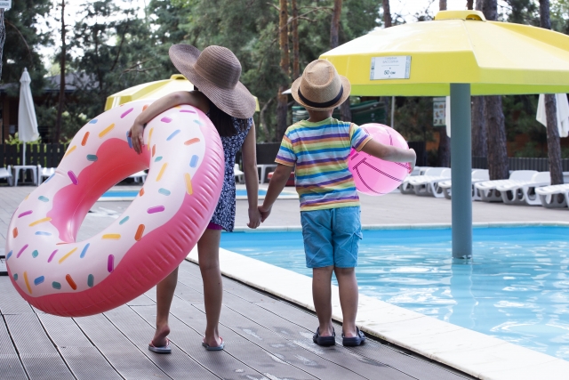 子連れでプール・水遊び